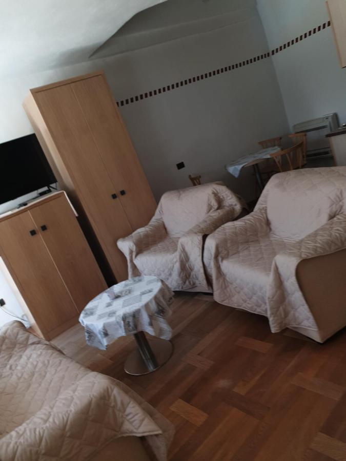 Smartno Apartmaji Sobe Josko Apartment Exterior photo