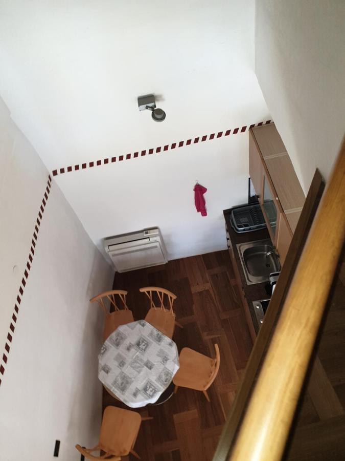 Smartno Apartmaji Sobe Josko Apartment Exterior photo
